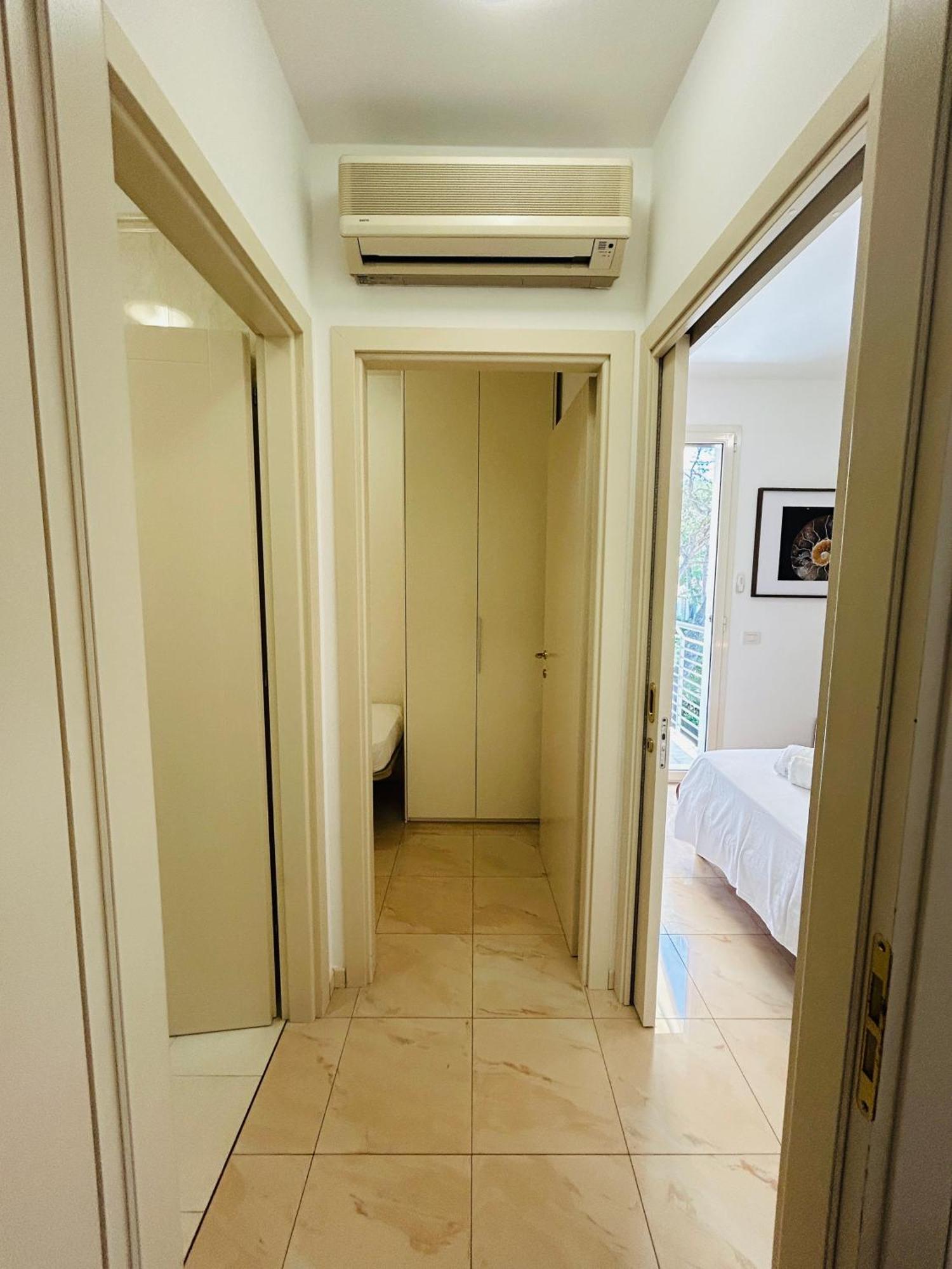 Damiano Chiesa Flexrent - Abissinia Apartment Riccione Exterior photo